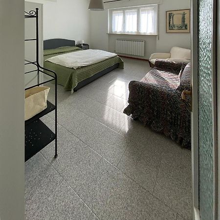 Casa Serena Induno Olona Exteriör bild