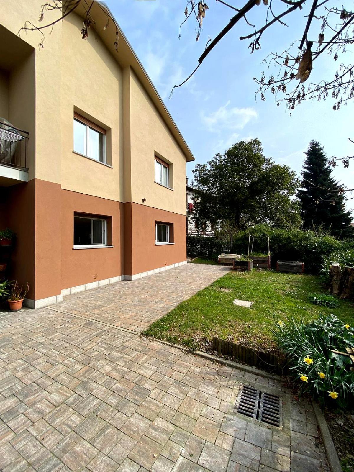 Casa Serena Induno Olona Exteriör bild